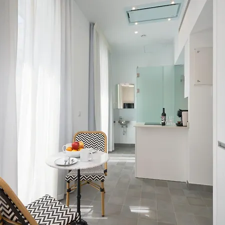 Apartahotel Naranjas Y Limones, By Homing U *