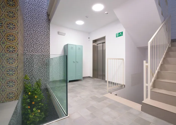 Aparthotel Naranjas Y Limones Sevilla, By Homing U 3*