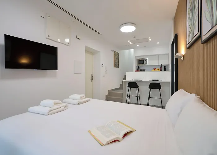Aparthotel Naranjas Y Limones Sevilla, By Homing U